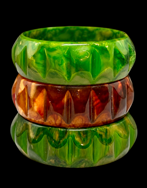 wide daisy bangles